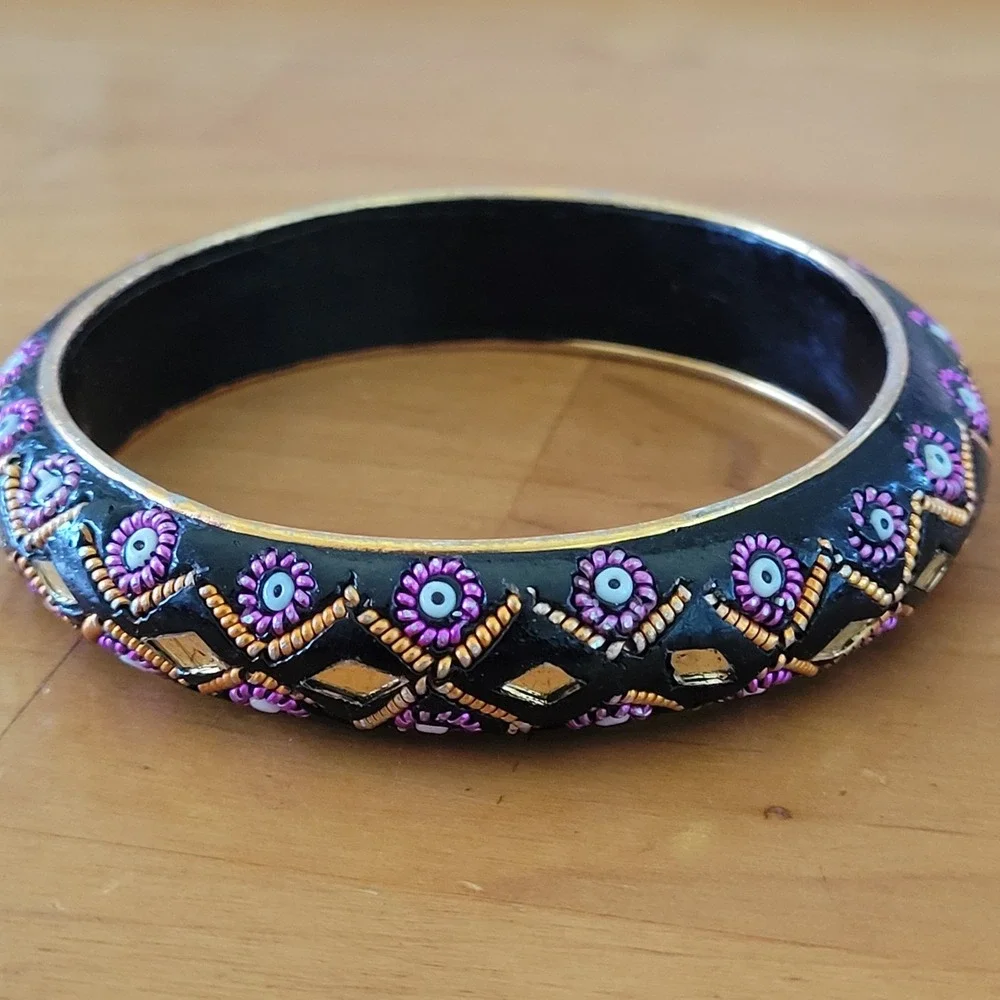India Black Lacquer Bangle Bracelet Pink Floral Gold Mirror Inlay Vtg